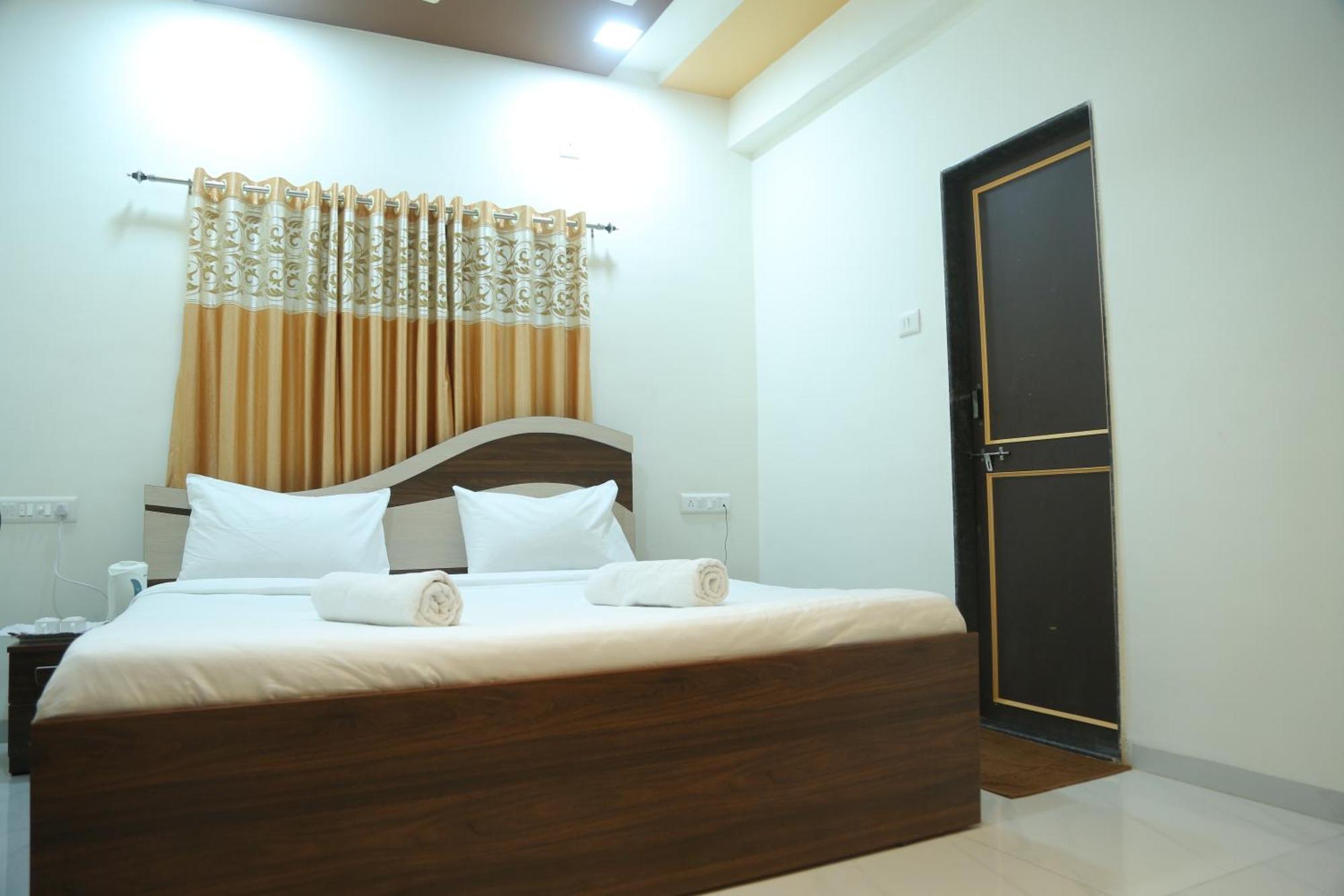 Rudraksh Nagthane Satara Ngoại thất bức ảnh